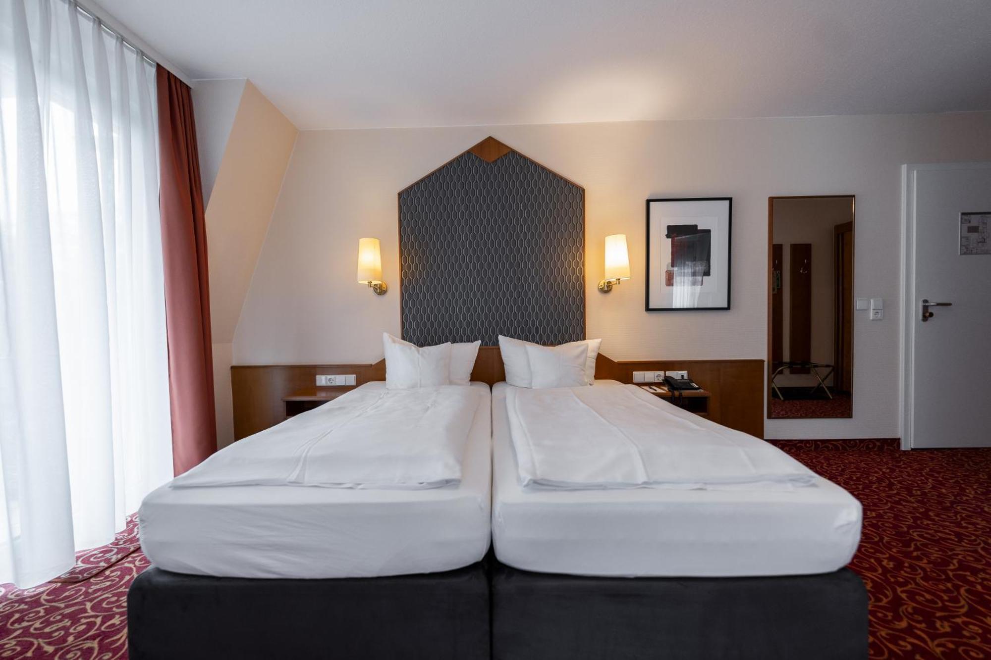 Hotel Alexa Bad Mergentheim Esterno foto