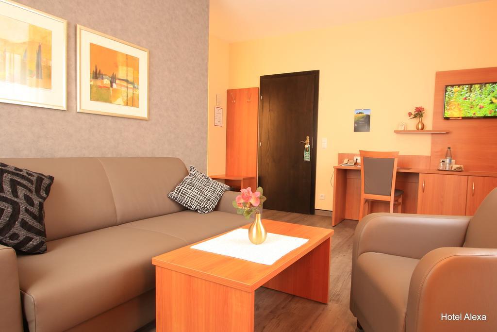 Hotel Alexa Bad Mergentheim Esterno foto