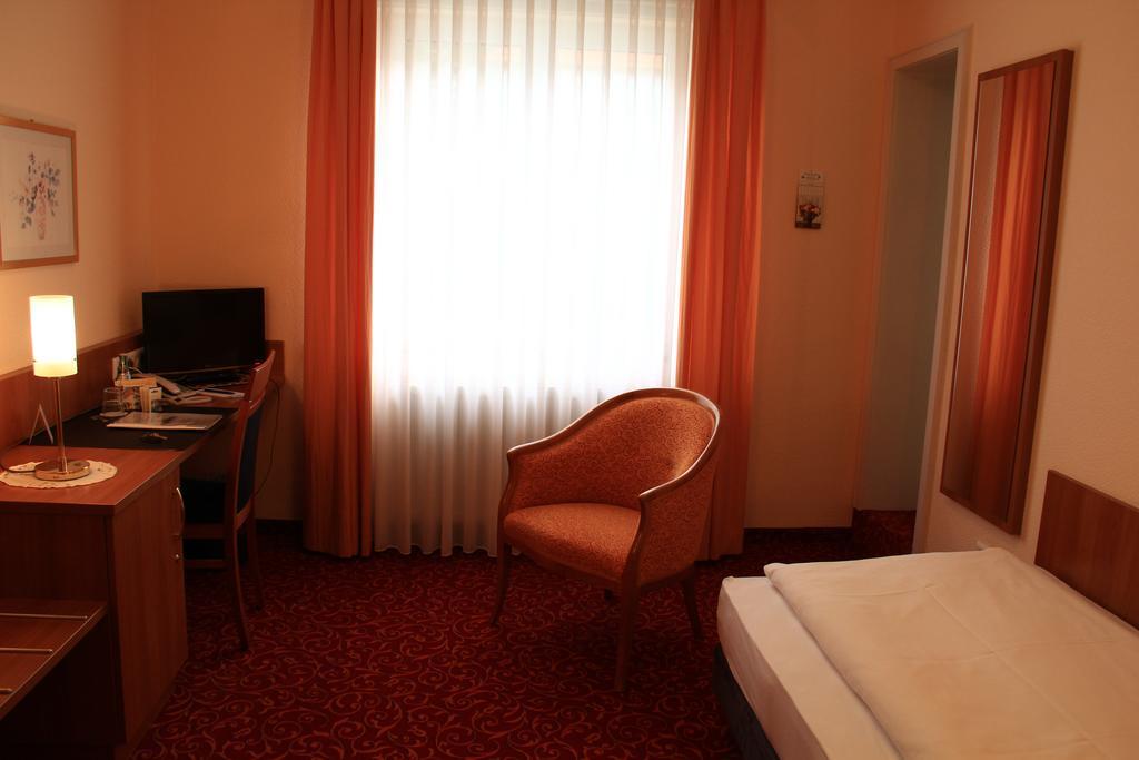 Hotel Alexa Bad Mergentheim Esterno foto